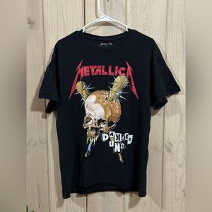 Metallica Damage Inc tshirt.
